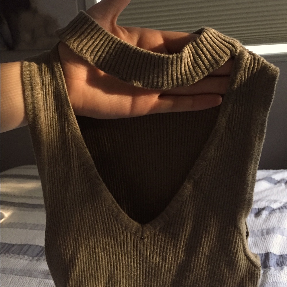 Crop top